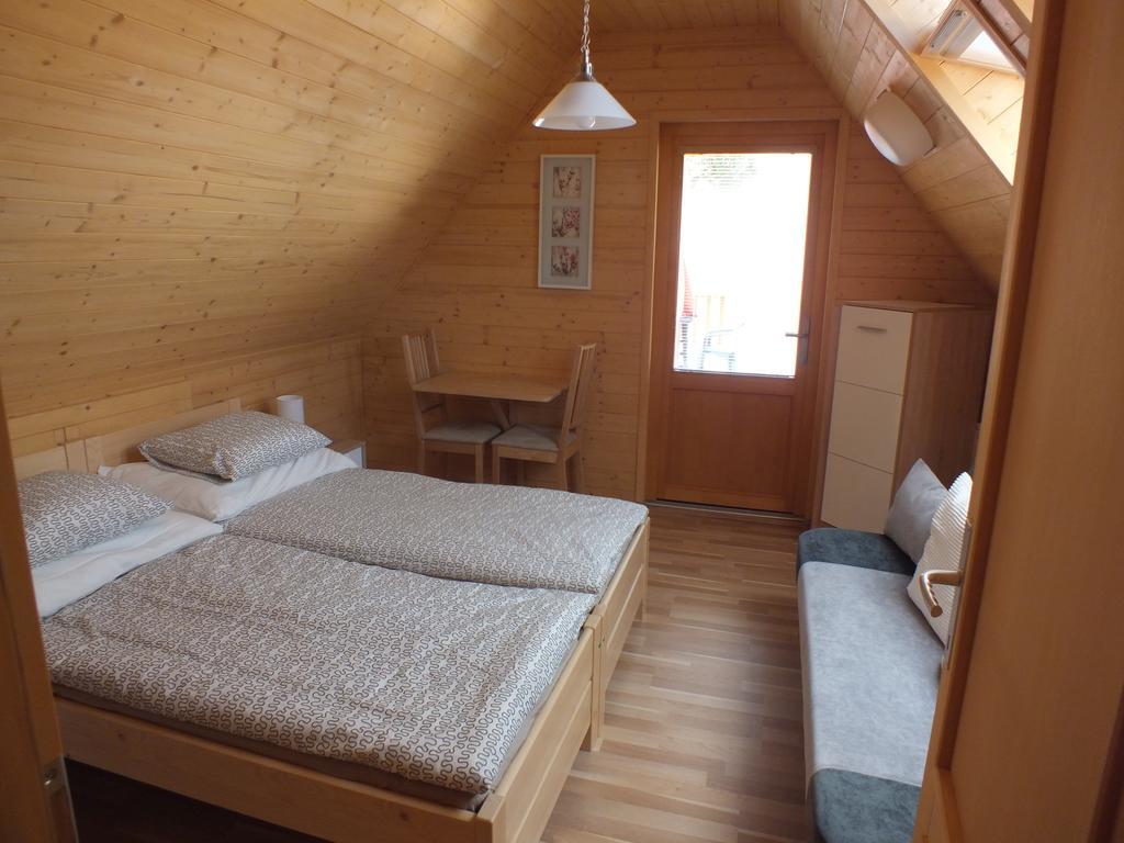 Chaty Pod Sokolim Hrbetem Ceska Ves Экстерьер фото